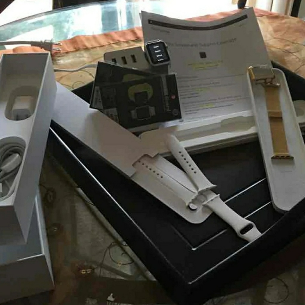 APPLE WATCH